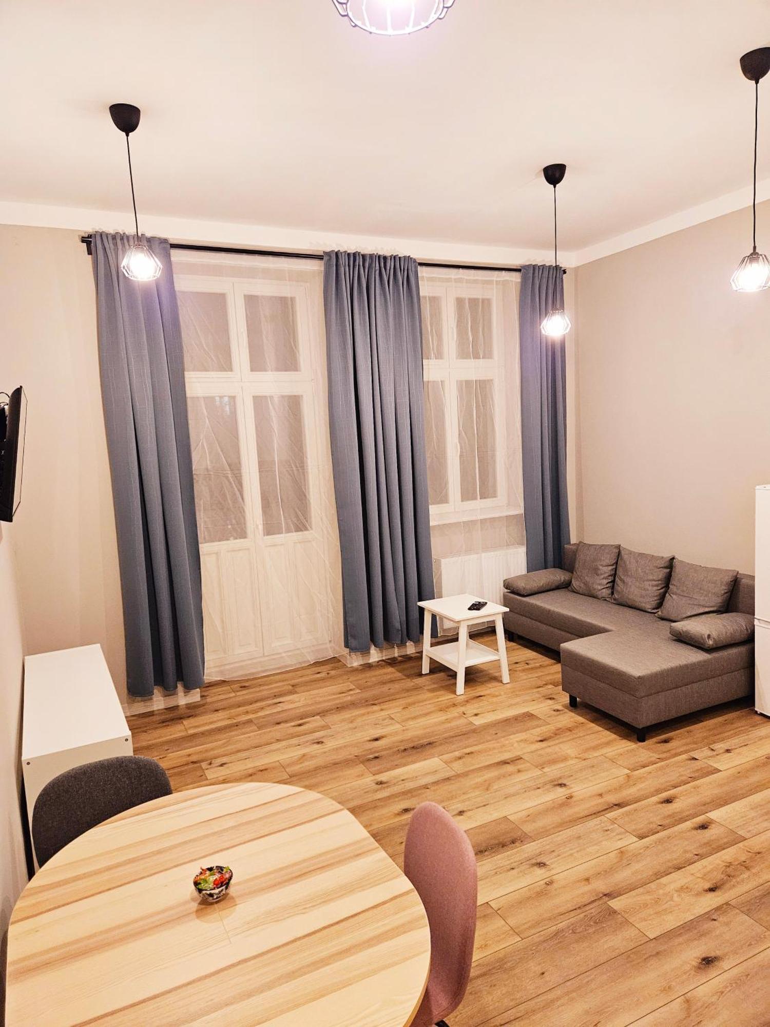 Justinrent 3 Legnica Exterior foto
