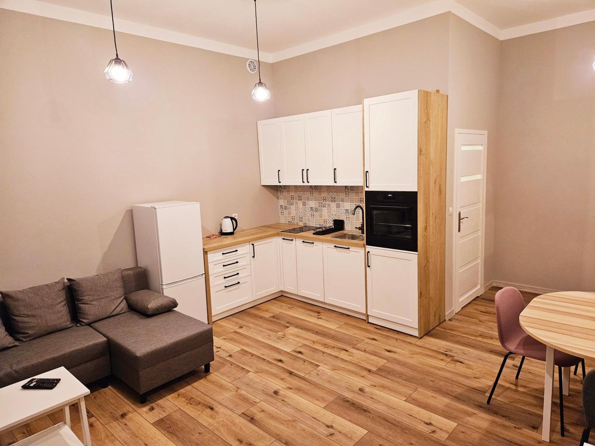 Justinrent 3 Legnica Exterior foto